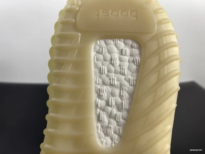 Oat MX Yeezy V2 Adidas GW3773 Boost 350 0720
